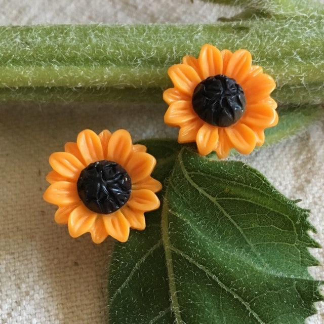 "Sunny" Sunflower Dainty Post Statement Earrings