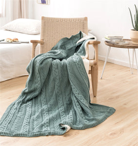 Plush & Cozy Cable Knit & Sherpa Afghan